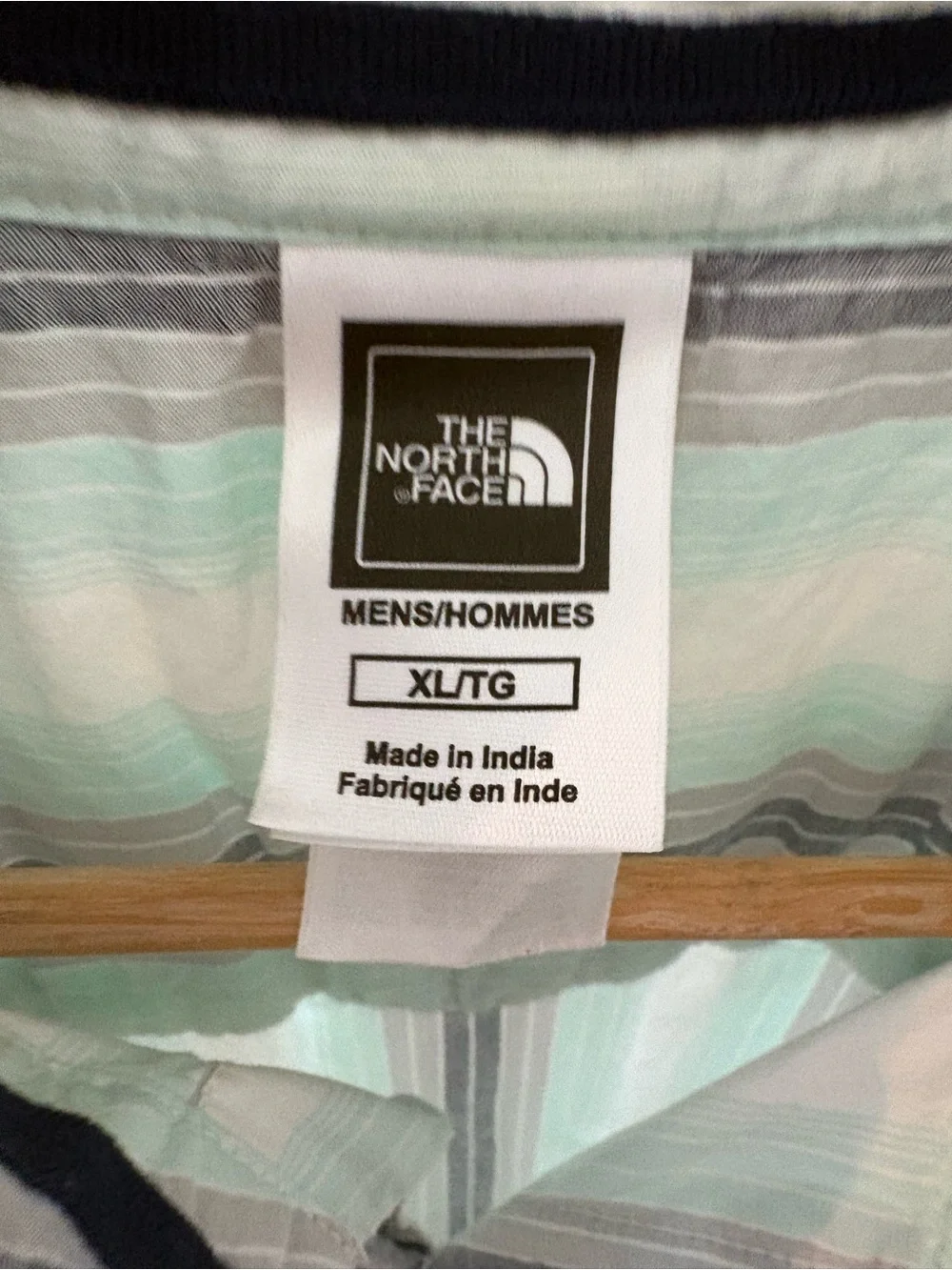 The North Face Men's Lightweight Mint Stripe Button-Up Shirt XL short sleeve